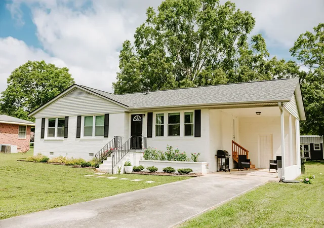 Homes for sale in Honea Path, SC | 2 Polly St, Honea Path, SC 29654 | MLS# 20302552