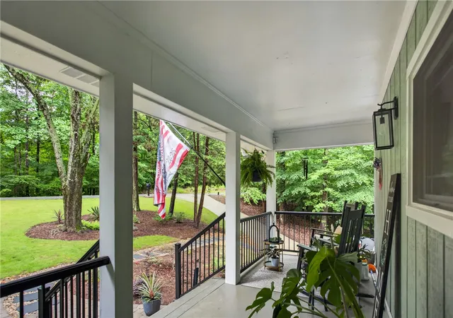 Homes for sale in Westminster, SC | 103 Pineneedle Dr, Westminster, SC 29693 | MLS# 20302306