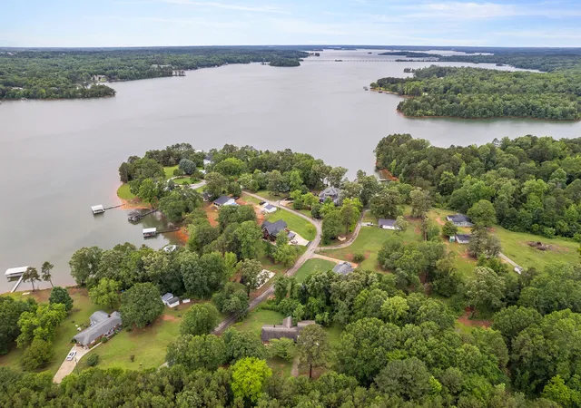 Photo 2 of Single family home for sale at 712 Whitney Way, Anderson, SC 29625 | MLS# 20302622 | Listing updated on 2026-06-22