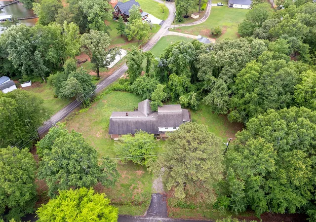 Photo 4 of Single family home for sale at 712 Whitney Way, Anderson, SC 29625 | MLS# 20302622 | Listing updated on 2026-06-22