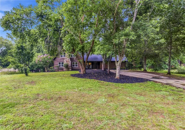 Homes for sale in Fountain Inn, SC | 398 Parsons Rd, Fountain Inn, SC 29644 | MLS# 20302591