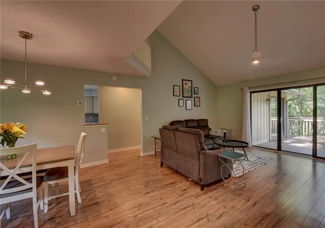 Photo 3 of Townhouse for sale at 210 Harbor Cvs Dr, Salem, SC 29676 | MLS# 20302626 | Listing updated on 2026-08-26