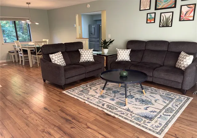 Photo 3 of Townhouse for sale at 210 Harbor Cvs Dr, Salem, SC 29676 | MLS# 20302626 | Listing updated on 2026-10-07