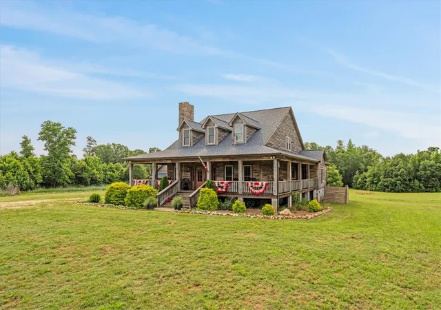 Homes for sale in Honea Path, SC | 100 Princeton Hwy, Honea Path, SC 29654 | MLS# 20302599