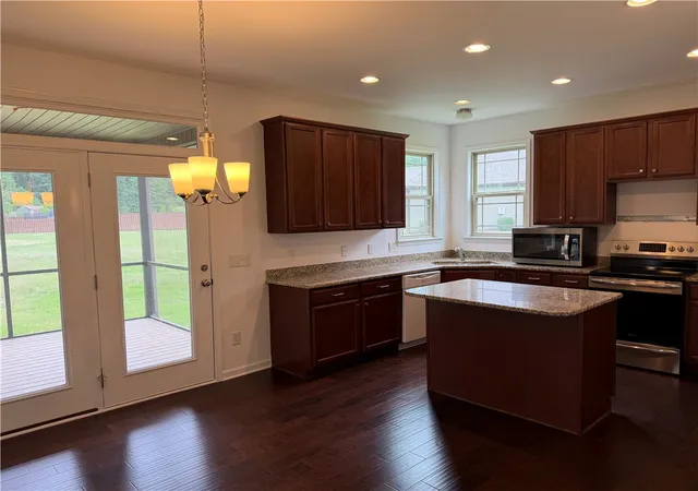 3rd image of 407 Oak Ridge Pl, Easley, SC 29642 | MLS# 20302679