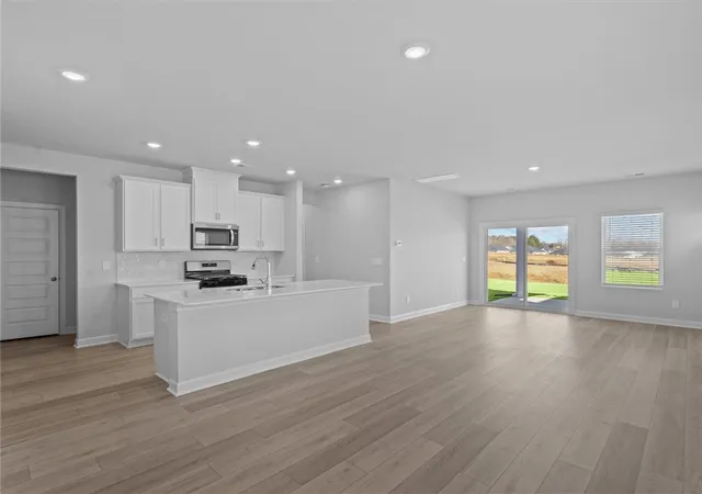 Photo 3 of Sale Pending at 139 Bechler Dr, Gray Court, SC 29645 | MLS# 20302024 | Listing updated on 2026-09-06