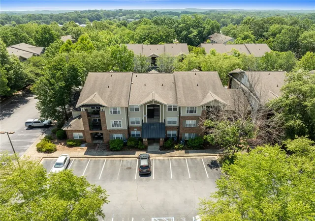 3rd image of 833 Old Greenville Hwy, Clemson, SC 29631