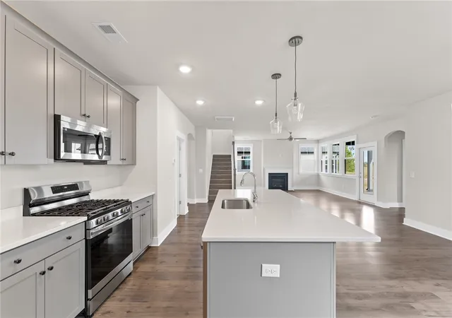Photo 3 of Single family home for sale at 167 Tiger Lily Dr, Anderson, SC 29621 | MLS# 20302474 | Listing updated on 2026-08-28
