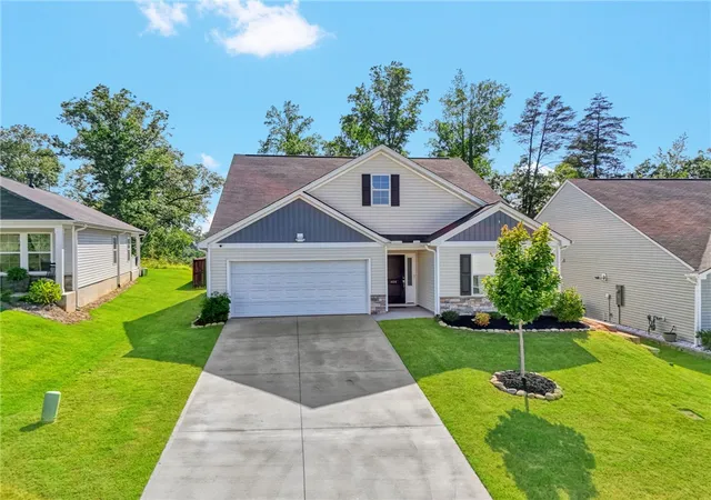 5th image of 404 Anna Gray Cir, Easley, SC 29640 | MLS# 20302722