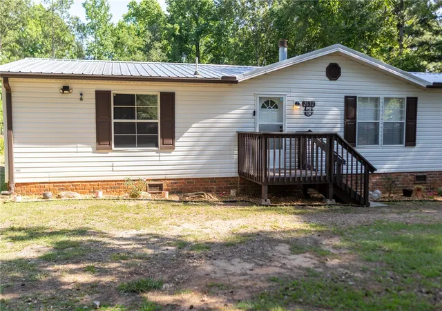 Homes for sale in Anderson, SC | 2632 Broadway Lake Rd, Anderson, SC 29621 | MLS# 20302741