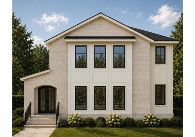Photo 1 of Single family home for sale at 215 Grove Rd, Greenville, SC 29605 | MLS# 20302818 | Listing updated on 2026-06-24