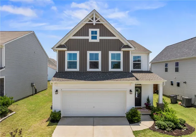 Homes for sale in Greenville, SC | 104 Pendergast Rd, Greenville, SC 29605 | MLS# 20302716