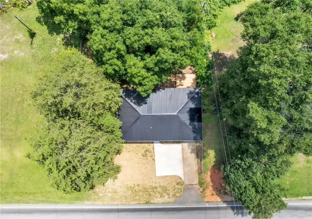 Homes for sale in Williamston, SC | 7 Beaverdam Rd, Williamston, SC 29697 | MLS# 20302684