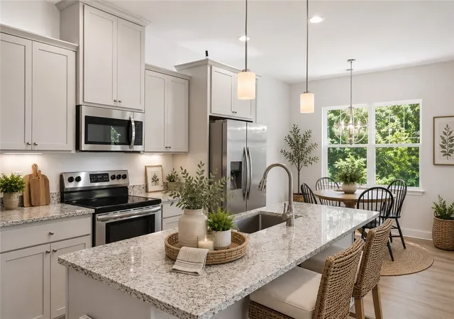 Photo 4 of Single family home for sale at 411 Hillside Dr, Anderson, SC 29625 | MLS# 20302888 | Listing updated on 2026-09-19