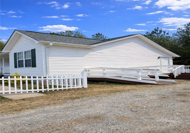 Photo 3 of Single family home for sale at 736 Rodgers Rd, Seneca, SC 29678 | MLS# 20302937 | Listing updated on 2026-07-11