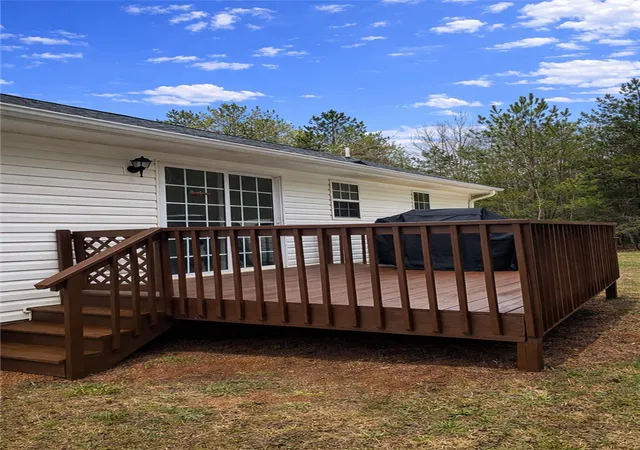 Photo 3 of Single family home for sale at 736 Rodgers Rd, Seneca, SC 29678 | MLS# 20302937 | Listing updated on 2026-07-11