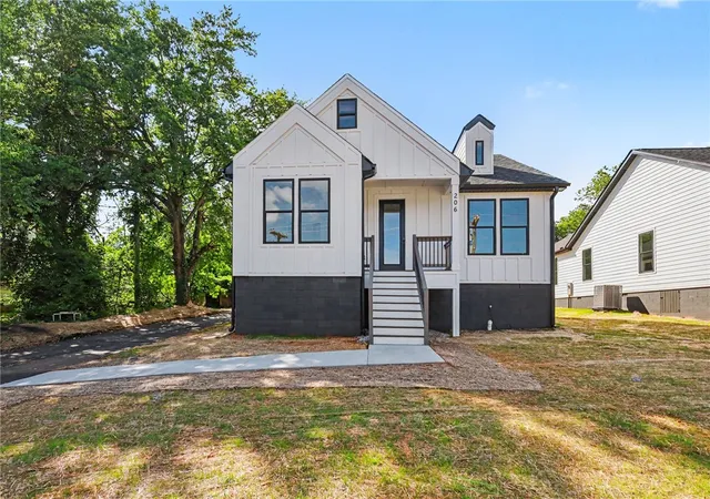 3rd image of 206 Liberty Dr, Easley, SC 29640 | MLS# 20302956