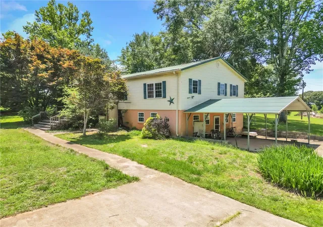 Photo 1 of Single family home for sale at 602 Harper Rd, Pendleton, SC 29670 | MLS# 20302946 | Listing updated on 2026-10-01