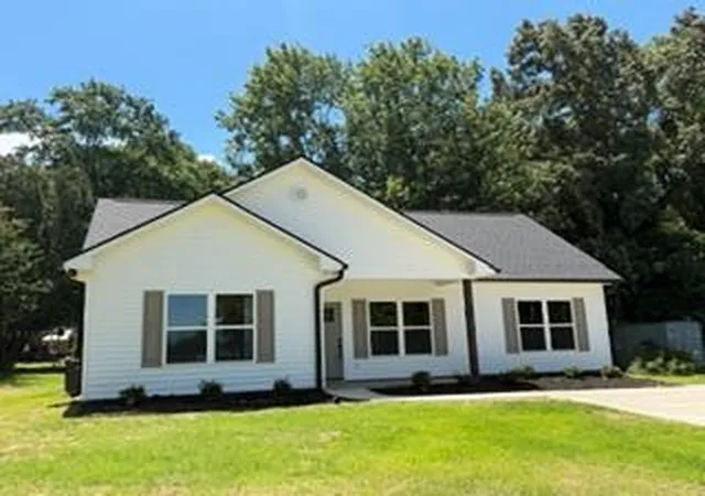 Single family home for sale at 147 Stevenson Dr, Belton, SC 29627 | MLS# 20303052 | Listing updated on 2026-08-10
