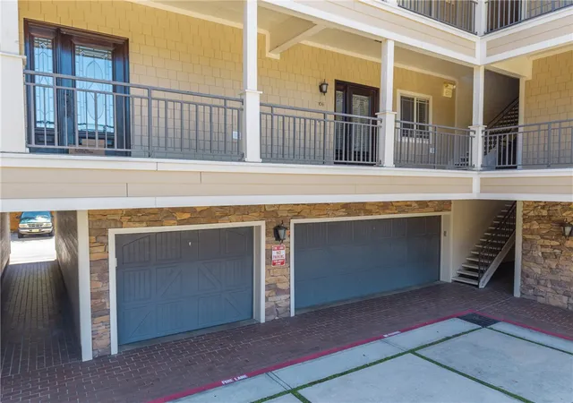 Homes for sale in Clemson, SC | 201 Sloan St #106, Clemson, SC 29631 | MLS# 20302462