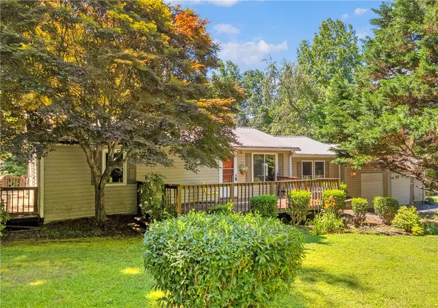 1st image of 289 Crestwood Dr, Salem, SC 29676 | MLS# 20302691