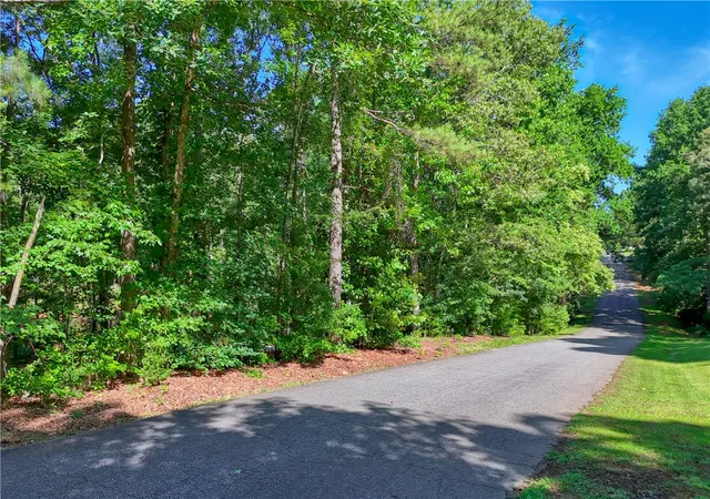 Homes for sale in Anderson, SC | 1020 Green Willow Trl, Anderson, SC 29621 | MLS# 20303100