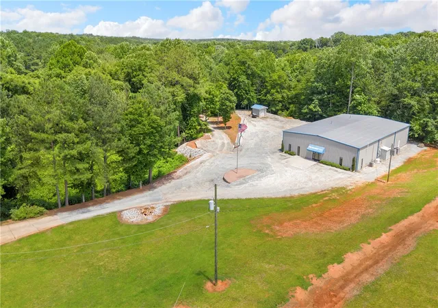 1st image of 450 N Hwy 11, West Union, SC 29696 | MLS# 20303124