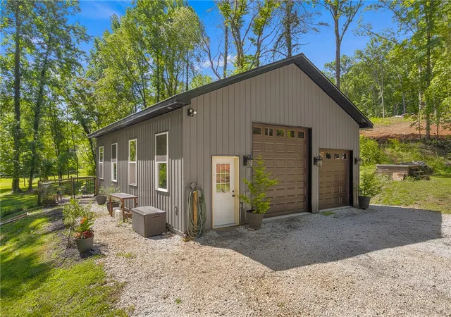 Photo 2 of Single family home for sale at 3306 Moorefield Memorial Hwy, Pickens, SC 29671 | MLS# 20303187 | Listing updated on 2026-06-29