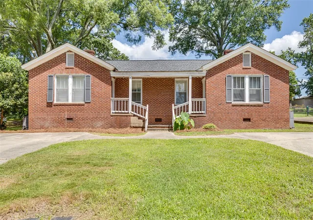 Homes for sale in Belton, SC | 103 & 105 Woodrow St, Belton, SC 29627 | MLS# 20302906