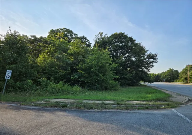 Homes for sale in Iva, SC | 00 Cann St, Iva, SC 29655 | MLS# 20303218