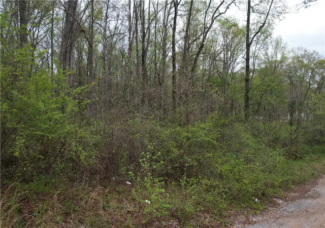 Photo 3 of Sale Pending at 115 Dowell Rd, Anderson, SC 29626 | MLS# 20303241 | Listing updated on 2026-08-26