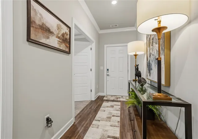 Photo 3 of Single family home for sale at 927 Whitemarsh Ave, Simpsonville, SC 29680 | MLS# 20303261 | Listing updated on 2026-10-09