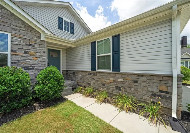 Photo 3 of Single family home for sale at 651 Olivia Springs Dr, Spartanburg, SC 29302 | MLS# 20303286 | Listing updated on 2026-09-01