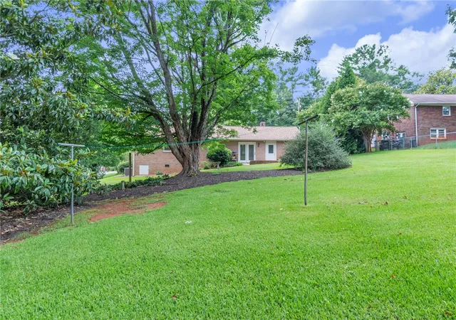 4th image of 200 Rampey St, Easley, SC 29640 | MLS# 20303285