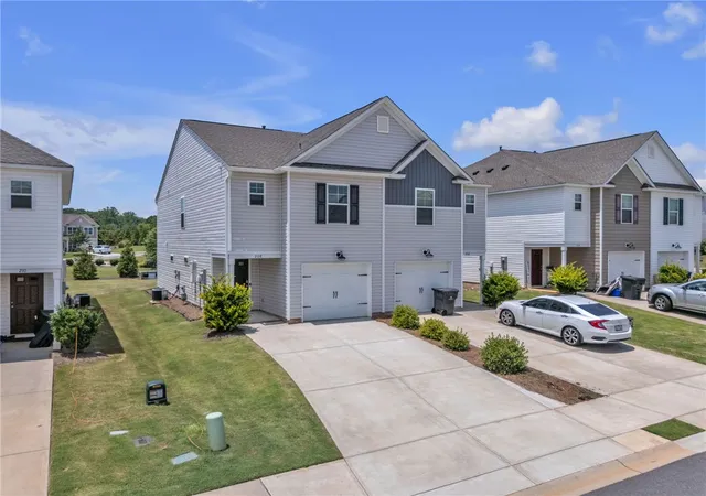 2nd image of 208 Samuel St, Anderson, SC 29624 | MLS# 20303304