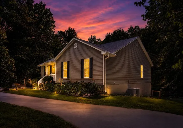 Photo 1 of Sale Pending at 181 Crowe Crk Church Rd, Six Mile, SC 29682 | MLS# 20303265 | Listing updated on 2026-10-02