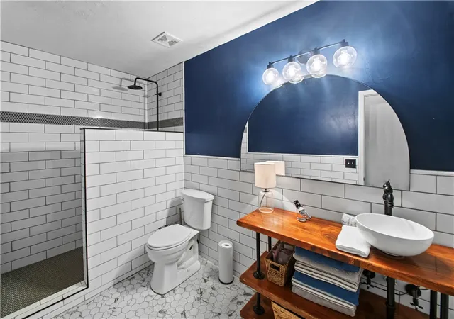 Photo 3 of Sale Pending at 181 Crowe Crk Church Rd, Six Mile, SC 29682 | MLS# 20303265 | Listing updated on 2026-10-02