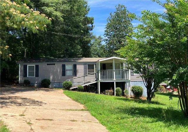 Manufactured home for sale at 1303 Lebanon Rd, Pendleton, SC 29670 | MLS# 20303374