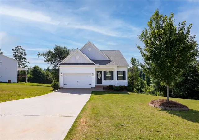 1st image of 768 Rocky Ridge Cir, Seneca, SC 29678 | MLS# 20303420