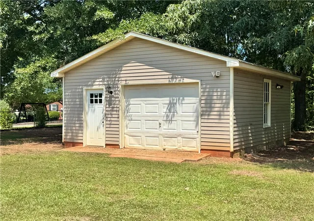27th image of 408 Rices Creek Rd, Liberty, SC 29657 | MLS# 20303347
