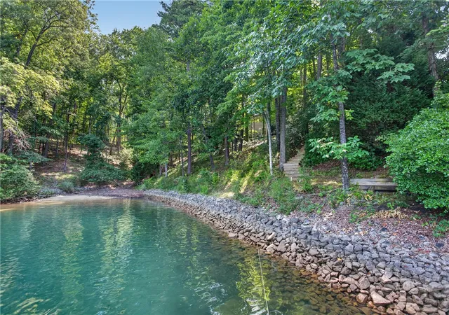 3rd image of 12 Lookout Ln, Salem, SC 29676 | MLS# 20303272