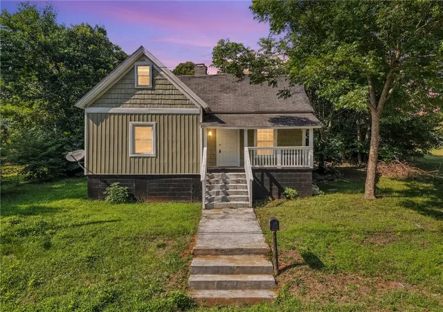 1st image of 109 Farmer St, Anderson, SC 29621 | MLS# 20303489