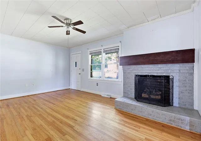 Photo 4 of Single family home for sale at 312 N Piedmont St, Westminster, SC 29693 | MLS# 20303496 | Listing updated on 2026-09-24