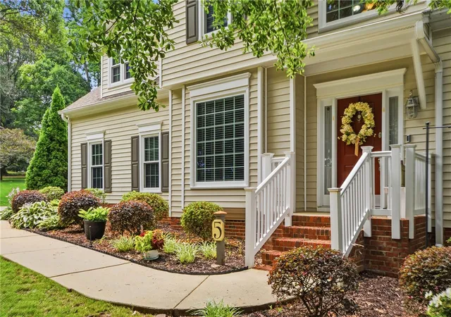 3rd image of 5 Wild Horse Creek Dr, Simpsonville, SC 29680 | MLS# 20303415