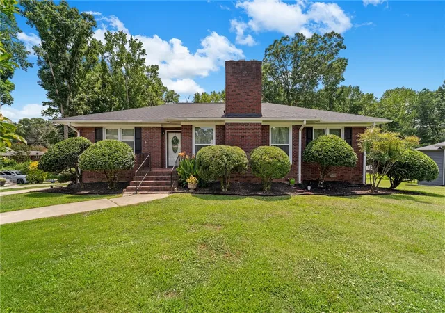 Photo 1 of Single family home for sale at 108 Hiawatha Dr, Belton, SC 29627 | MLS# 20303372 | Listing updated on 2026-09-17