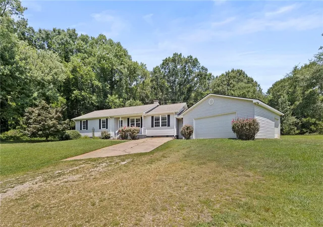 2nd image of 721 Latham Rd, Easley, SC 29640 | MLS# 20303526