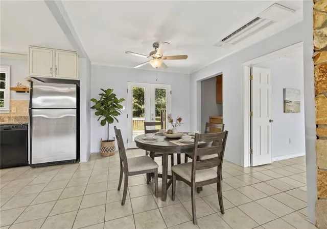 Photo 4 of Single family home for sale at 721 Latham Rd, Easley, SC 29640 | MLS# 20303526 | Listing updated on 2026-09-18