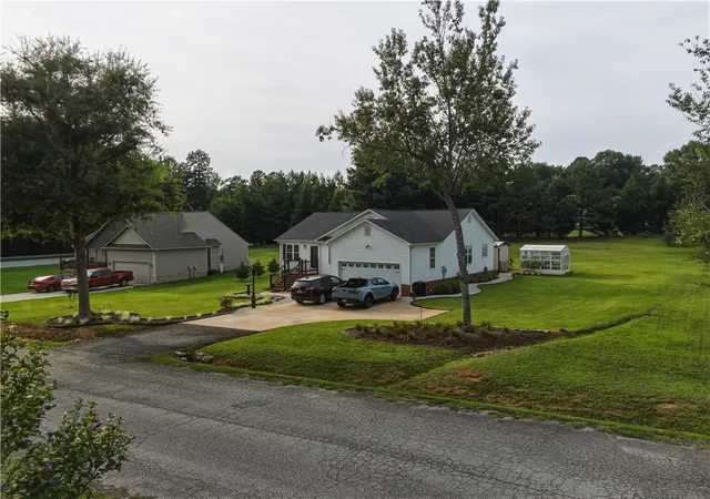 3rd image of 103 Randall Rd, Easley, SC 29642 | MLS# 20303536