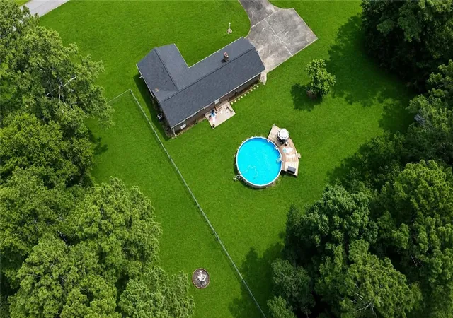 Photo 3 of Single family home for sale at 307 Mar Mac Rd, Anderson, SC 29626 | MLS# 20302885 | Listing updated on 2026-08-29