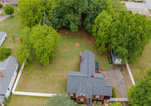 45th image of 709 W Main St, Pickens, SC 29671 | MLS# 20303589